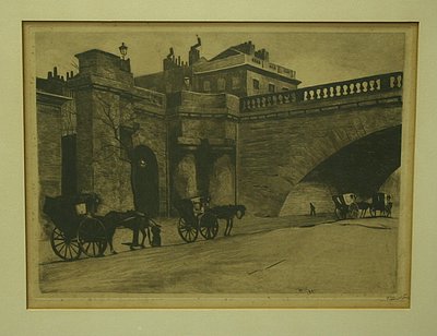Wachtende rijtuigen voor Waterloobridge